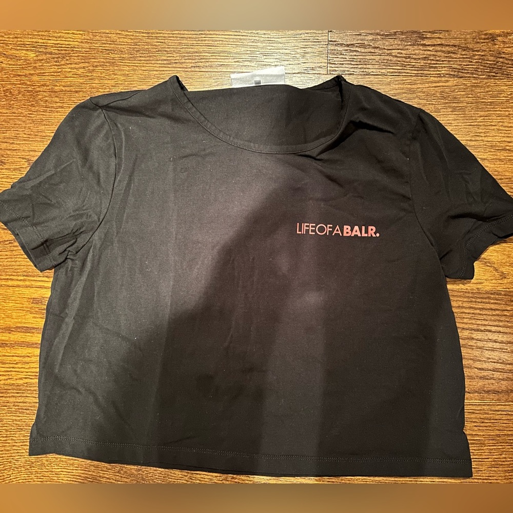 Balr baller black cropped workout lounge shirt size M